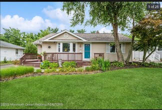 406 Terrace Ave in Toms River, NJ - Building Photo - Building Photo