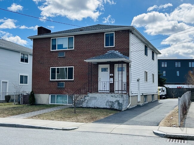 50 Waltham St, Unit #50
