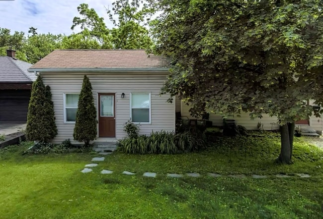 property at 1119 King St