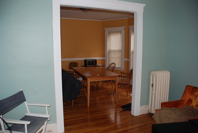 37 Pearl St, Unit 1st floor apt near Tufts