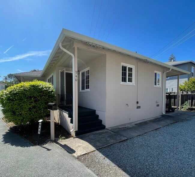 property at 940 Alice Ln