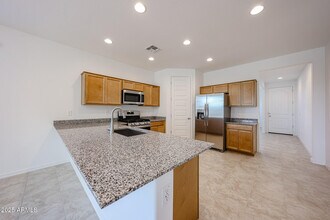 8721 W Windsor Blvd in Glendale, AZ - Building Photo - Building Photo