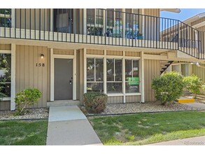 6495 E Happy Canyon Rd, Unit #158 in Denver, CO - Foto de edificio - Building Photo