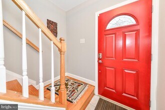 27 Herbert St in Alexandria, VA - Building Photo - Building Photo