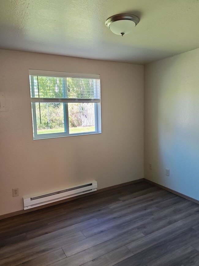 1601 N 26th St in Mount Vernon, WA - Building Photo - Building Photo
