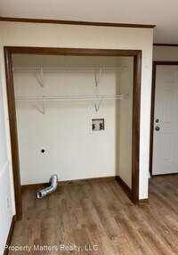 1111 Balthis Dr photo'