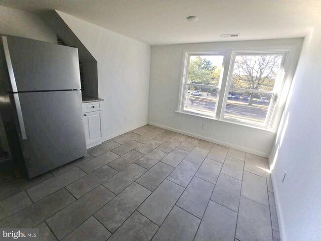 535 Chews Landing Rd in Lindenwold, NJ - Building Photo - Building Photo