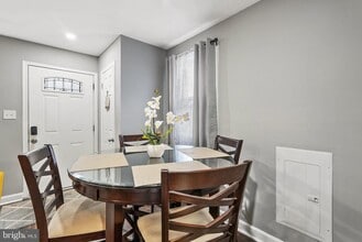 3906 70th Ave in Hyattsville, MD - Building Photo - Building Photo