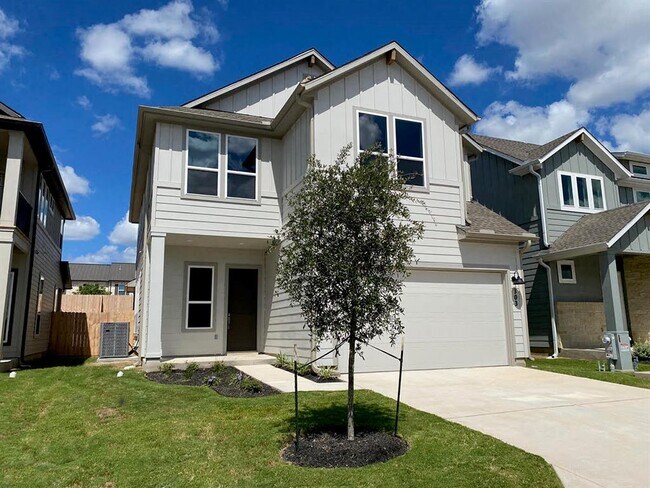 320 Creek Rd in Dripping Springs, TX - Building Photo - Building Photo