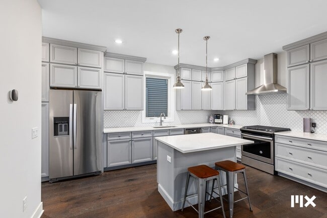property at 631 Fairview Ave NE