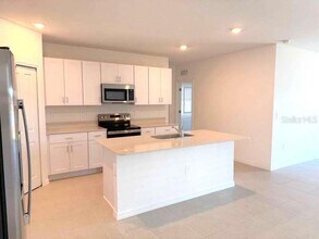 11498 Brae Wy in Dade City, FL - Building Photo - Building Photo