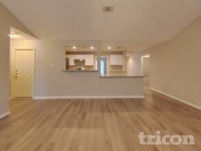 3434 Deer Valley Dr in Spring, TX - Building Photo - Building Photo