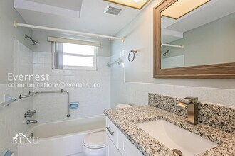 7125 Nova Scotia Dr in Port Richey, FL - Building Photo - Building Photo