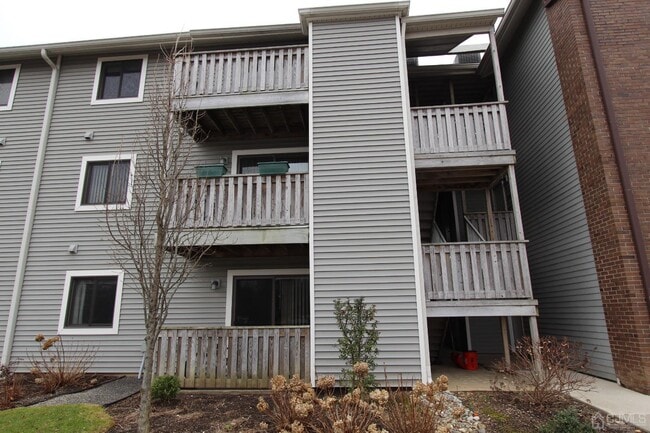 5015 Ravens Crest Dr in Plainsboro, NJ - Building Photo - Building Photo