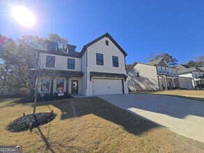 440 Winding Rose Dr in Hoschton, GA - Building Photo - Building Photo