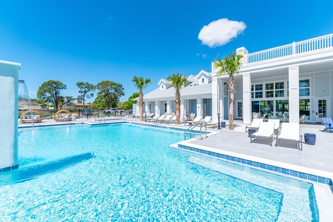 The Reserve at Venice in North Venice, FL - Foto de edificio - Building Photo