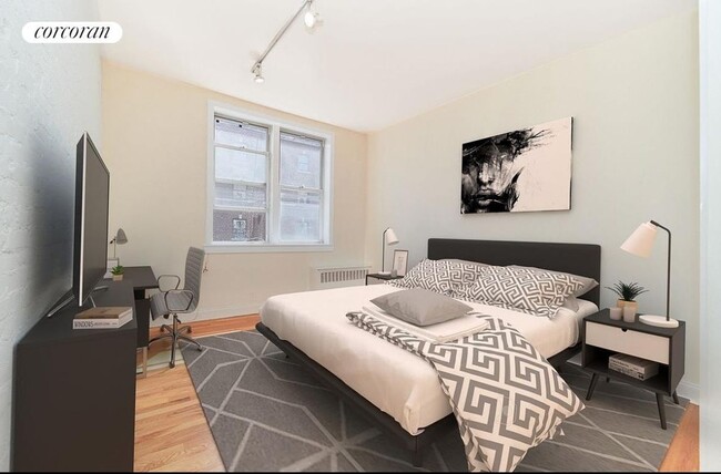 property at 233 E 12th St