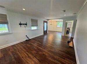 15 Oaklawn Dr in Metairie, LA - Building Photo - Building Photo