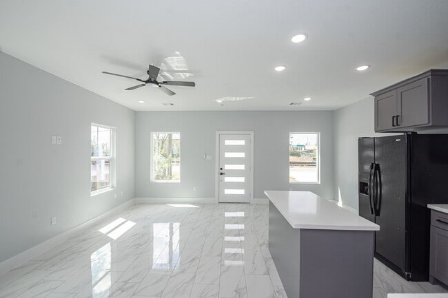 6513 Avenue B in Houston, TX - Building Photo - Building Photo