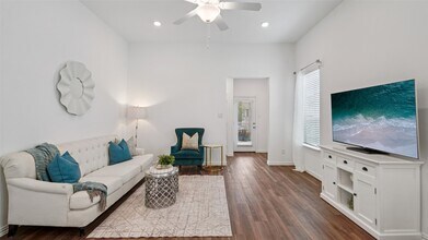 1413 Horizon Wy in Justin, TX - Building Photo - Building Photo
