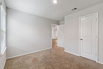 2327 Pettingell Wy in Spring, TX - Building Photo - Building Photo