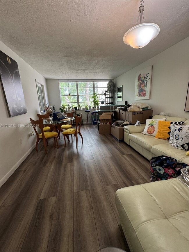 property at 9495 Evergreen Pl