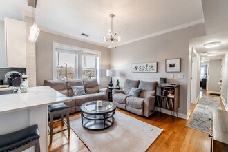 3214 W Berteau Ave in Chicago, IL - Building Photo - Building Photo