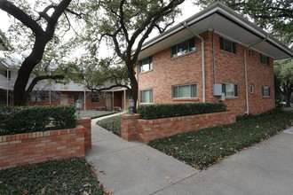 Abbott Apartments in Dallas, TX - Building Photo - Building Photo