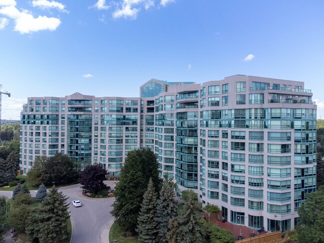 Landmark of Thornhill in Markham, ON - Building Photo - Building Photo