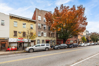 89 Harrison Ave in Brooklyn, NY - Building Photo - Building Photo