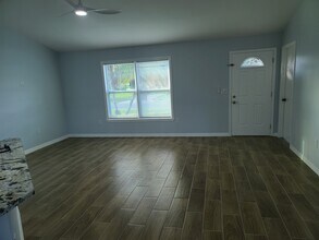 674 Beard Ave in Sebastian, FL - Building Photo - Building Photo