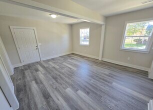 9447 Peachtree St in Norfolk, VA - Building Photo - Building Photo