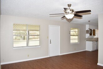 6624 Vega Dr in Fort Worth, TX - Building Photo - Building Photo