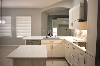1609 SE Ridgewood St in Port St. Lucie, FL - Building Photo - Building Photo