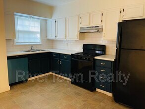 3560 Poplar Ave in Memphis, TN - Building Photo - Building Photo