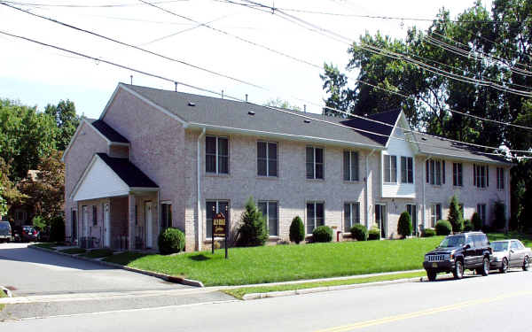 Glen Ridge Gardens in Bloomfield, NJ - Building Photo