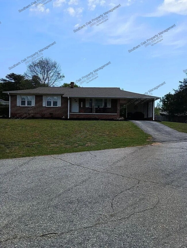 property at 602 Evelyn Dr