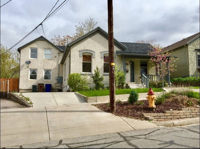 property at 158 W 600 N