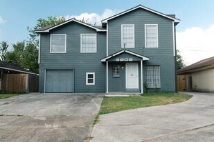 3202 Rockrill Dr in Houston, TX - Building Photo