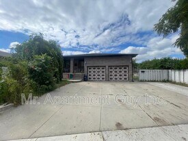 232 King St E in Hamilton, ON - Building Photo