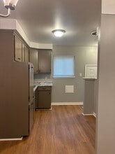 1034 McKeighan Ave in Flint, MI - Building Photo - Building Photo