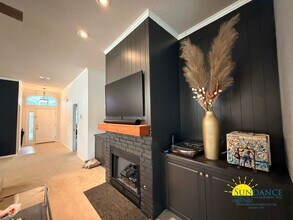 4099 Oak Pointe Dr in Gulf Breeze, FL - Building Photo - Building Photo