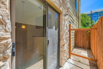 708 Graham Pl in Austin, TX - Building Photo - Building Photo