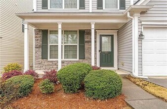 932 Wendlebury Ct in Alpharetta, GA - Building Photo - Building Photo