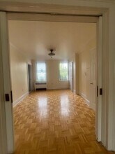 321 New York Ave in Jersey City, NJ - Building Photo - Building Photo