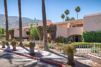 The Palm Springs Deauville in Palm Springs, CA - Building Photo - Building Photo