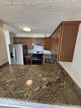 1326 Ke’eaumoku St in Honolulu, HI - Building Photo - Building Photo