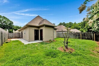 195 Hidden Creek Pkwy in Pelham, AL - Building Photo - Building Photo