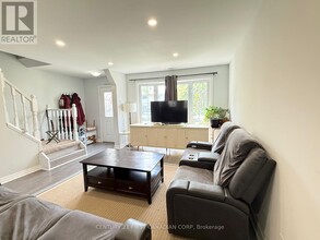 700-700 Exeter Rd in London, ON - Building Photo - Building Photo
