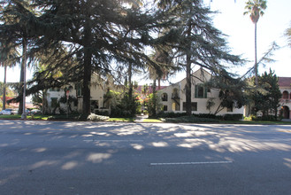 4600-4602 Los Feliz Blvd in Los Angeles, CA - Building Photo - Building Photo